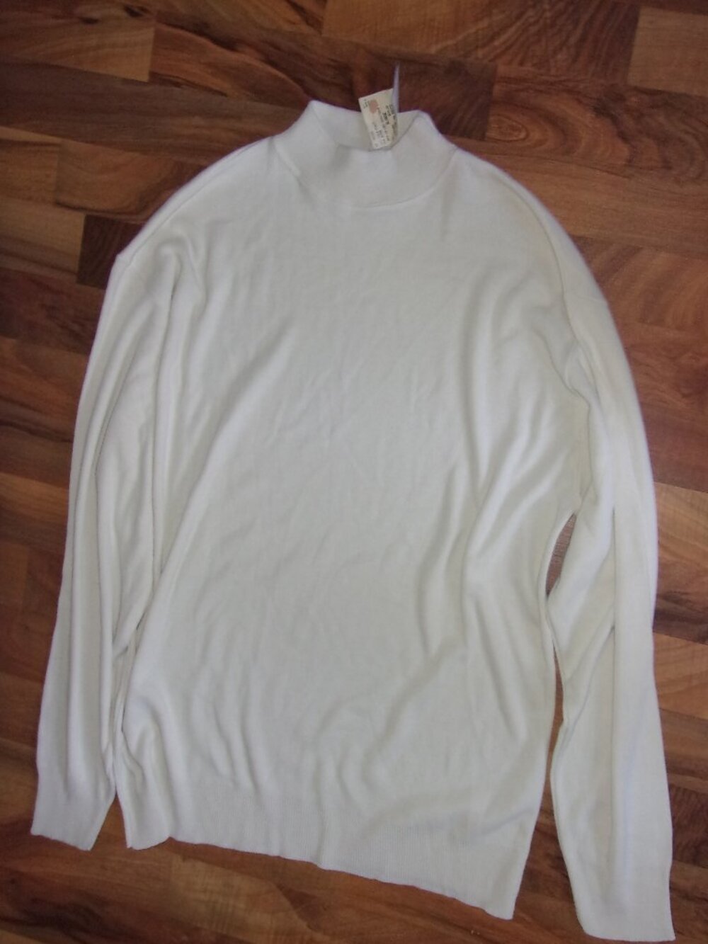 NEW cream off white soft size extra large   knit casual dress shirt  sweater